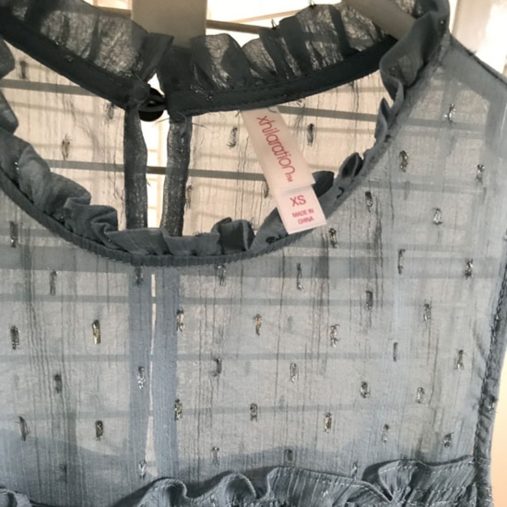 NWT Ruffled Metallic Textured Dress - Picture 4 of 8